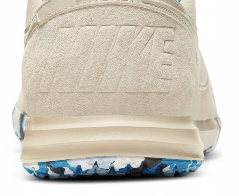 NIKE Маратонки  41 р-р