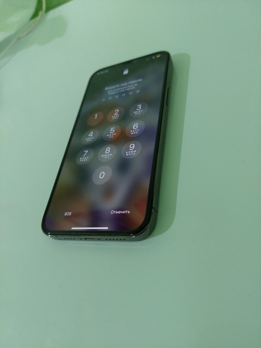 Продам IPhone 12 pro max