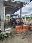 Massey Ferguson 6130 cu încărcător frontal