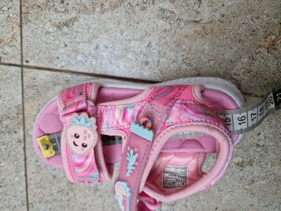 Sandale Skechers nr 24