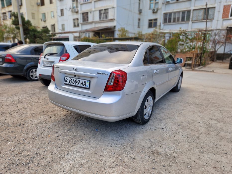 Продам свой Gentra