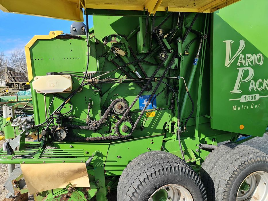 Presa  pentru balotat nutreturi KRONE  VARIO PACK  1800 MULTICUT