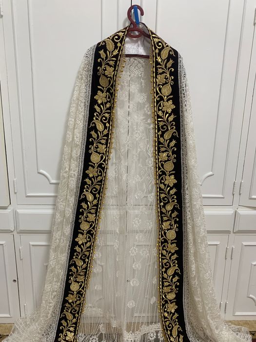 Ансамбль и Зар халат в хорошем состоянии и качество как новое