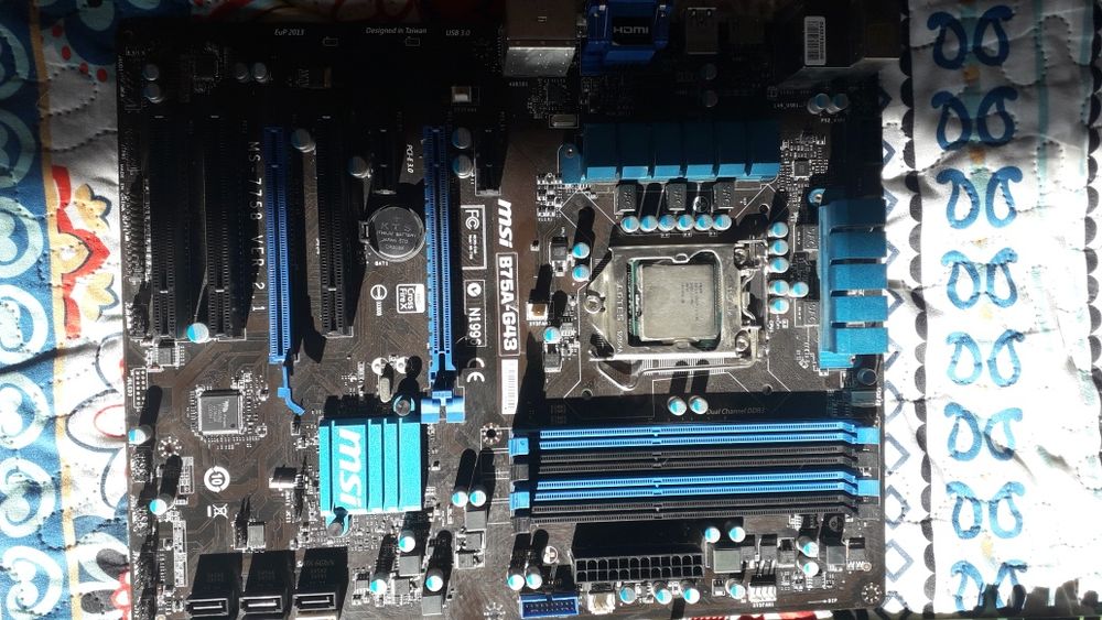 Placa baza socket 1155 3 buc procesor i3 stare necunoscuta B75A MSI et