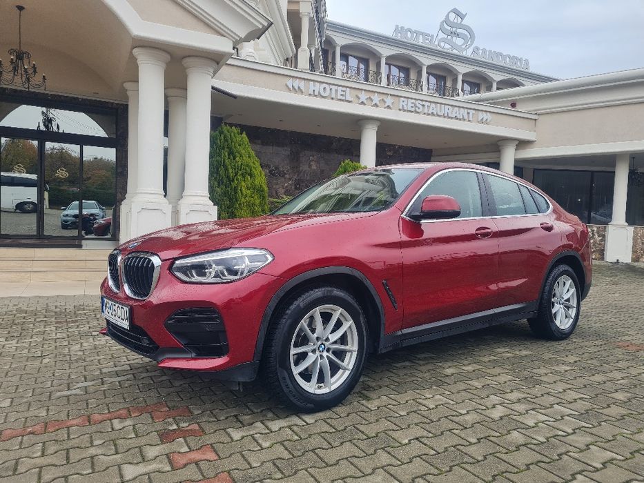 Bmw x4 , an fabricație 2019