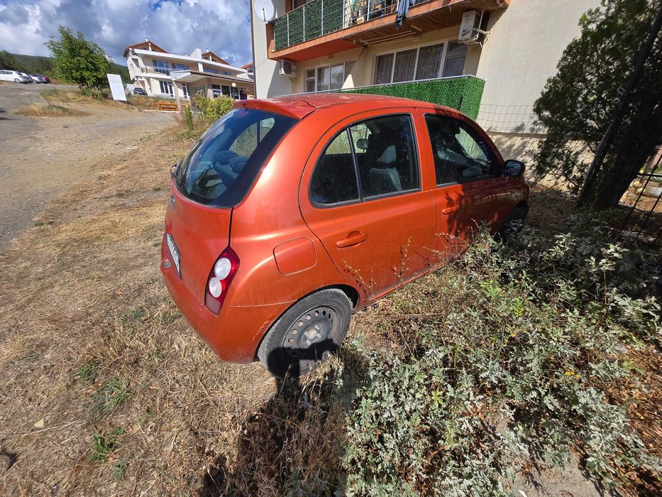 Nissan Micra 1,4 - автоматик - 2003г