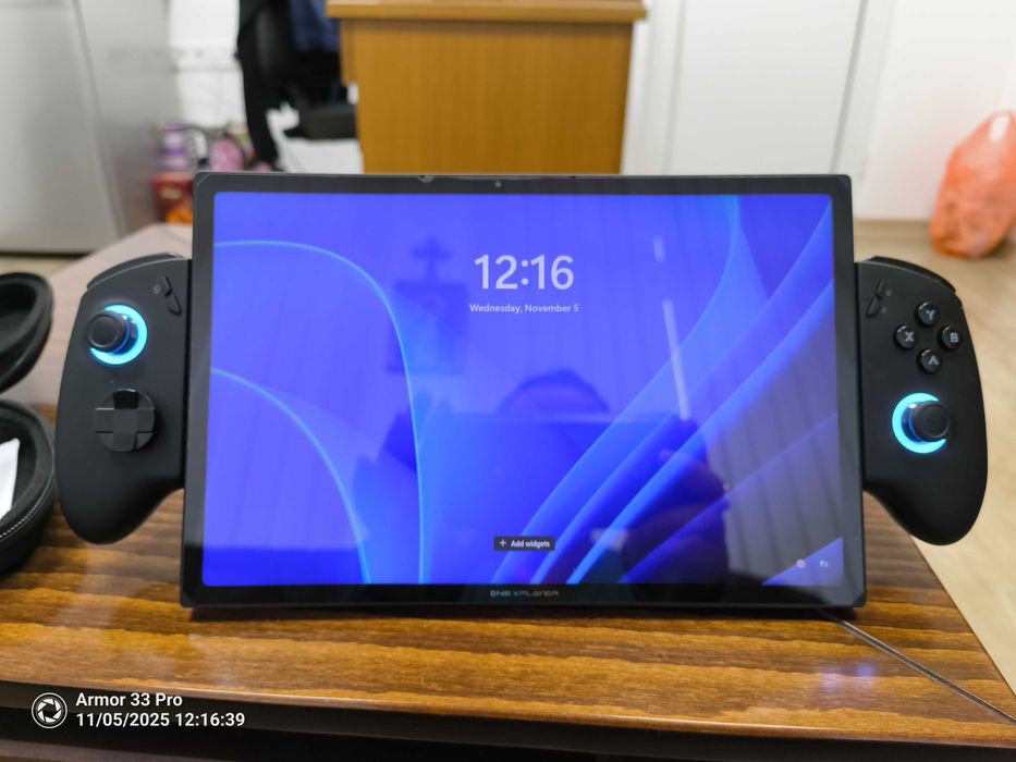 OneXplayer X1 отличен