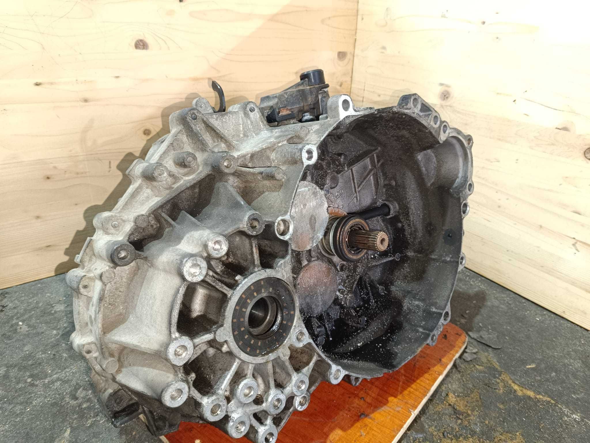 Cutie viteze MANUALA 2.0D3 E5 VOLVO XC60 2010 2WD BG9R 7002 PA 1285019