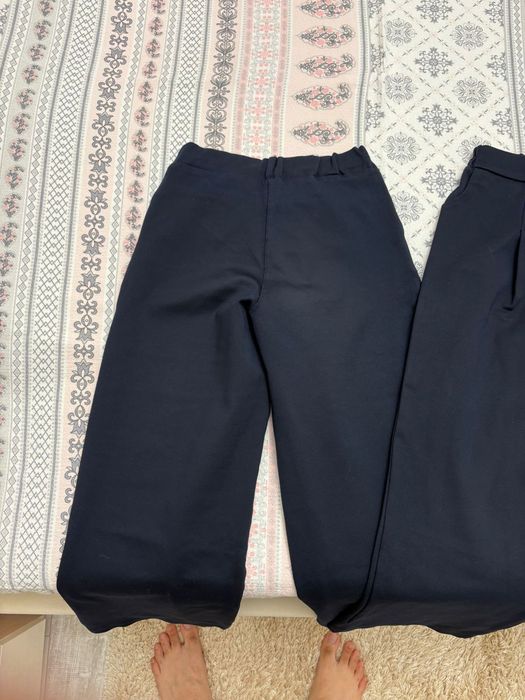 Продаются школьные штаны для девочек.