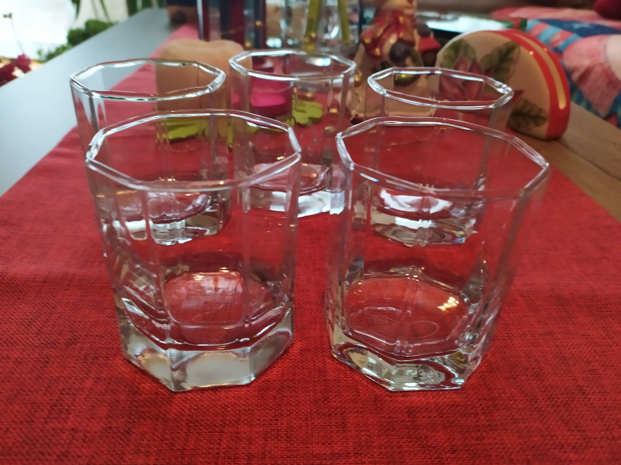 6 стъклени чаши сервиз