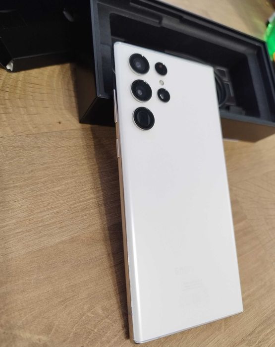 Samsung Galaxy S22 Ultra / САМСУНГ Галакси С22 УЛТРА