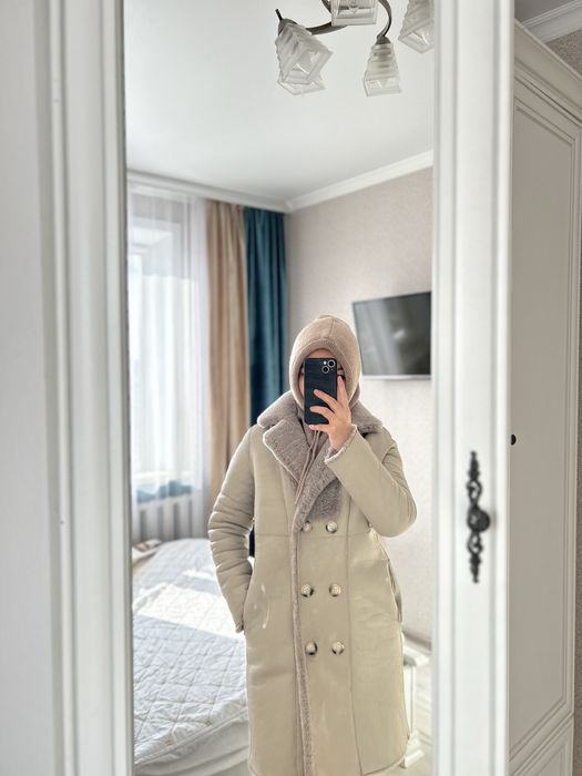 Продам натуральную дубленку в идеале