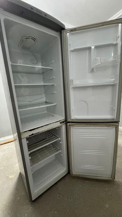 Холодильник рабочие