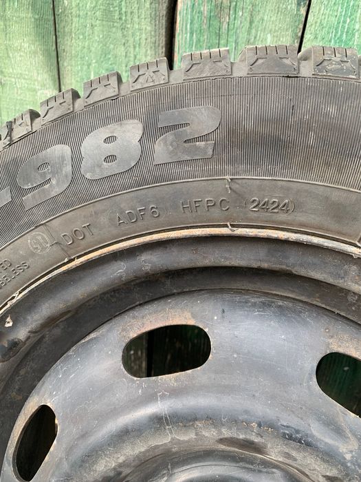 Зимни гуми 14 с железни джанти