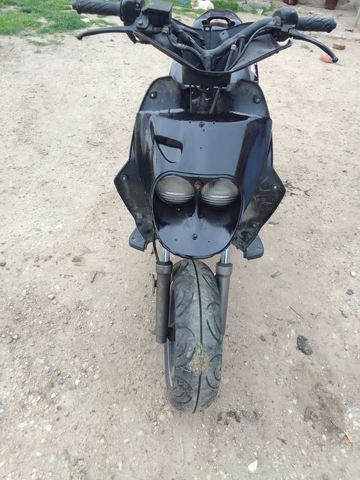 Vând scuter Keewey Modificat Pentru viteză
