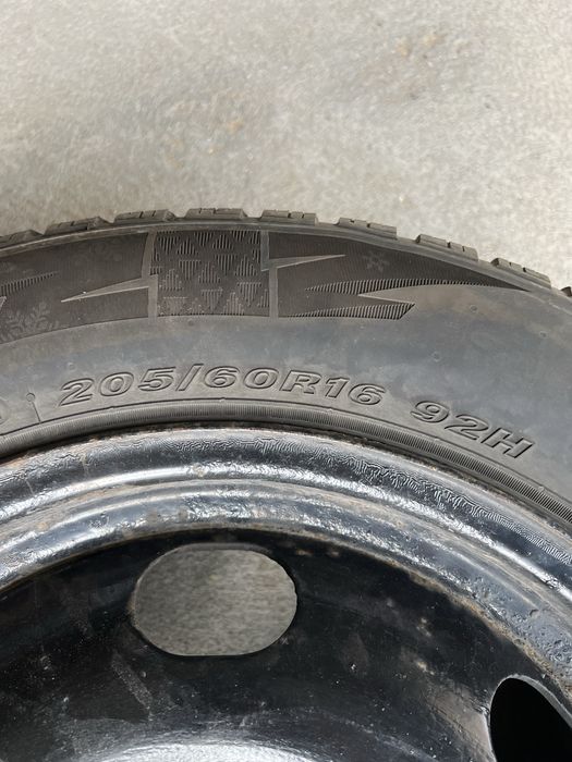 Зимни гуми с джанти 16” за Ситроен / Пежо