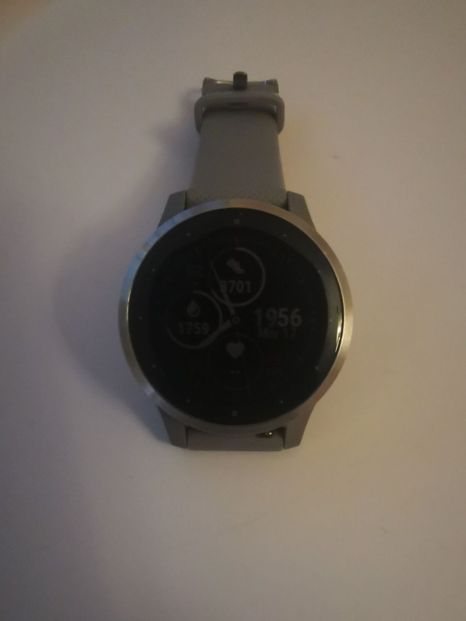 smartwatch Garmin vivoactive 4s