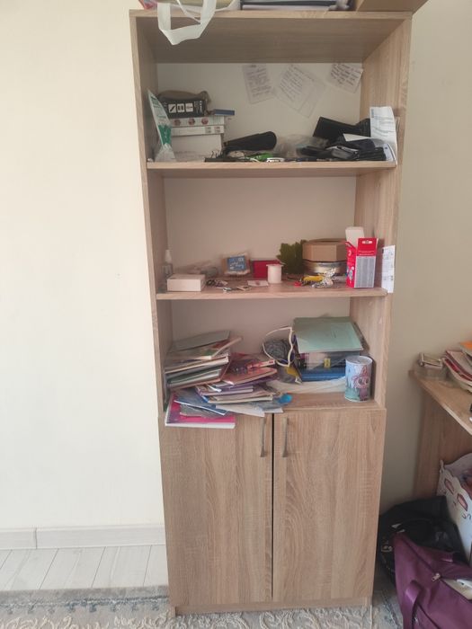 Продам книжный шкаф или офис