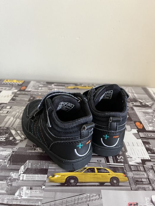 Маратонки/ обувки за момче Reserved 21