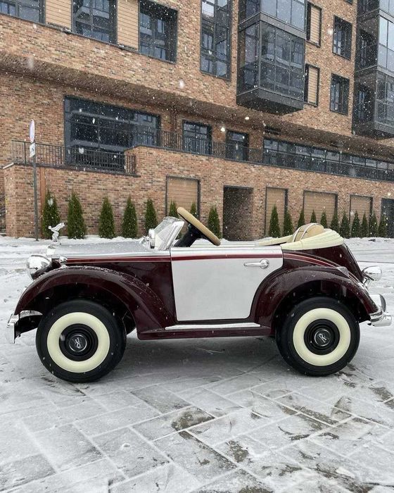 Детский ретро электромобиль Rolls Royce phantom