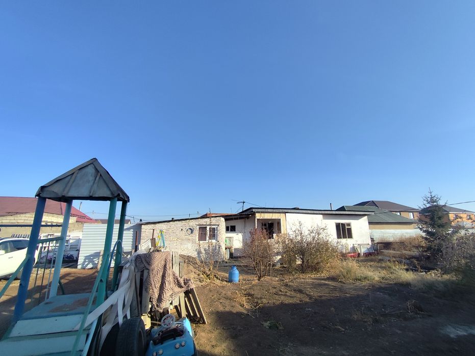 В Ильинке; сдаётся  небольшой домик  на длительный срок!