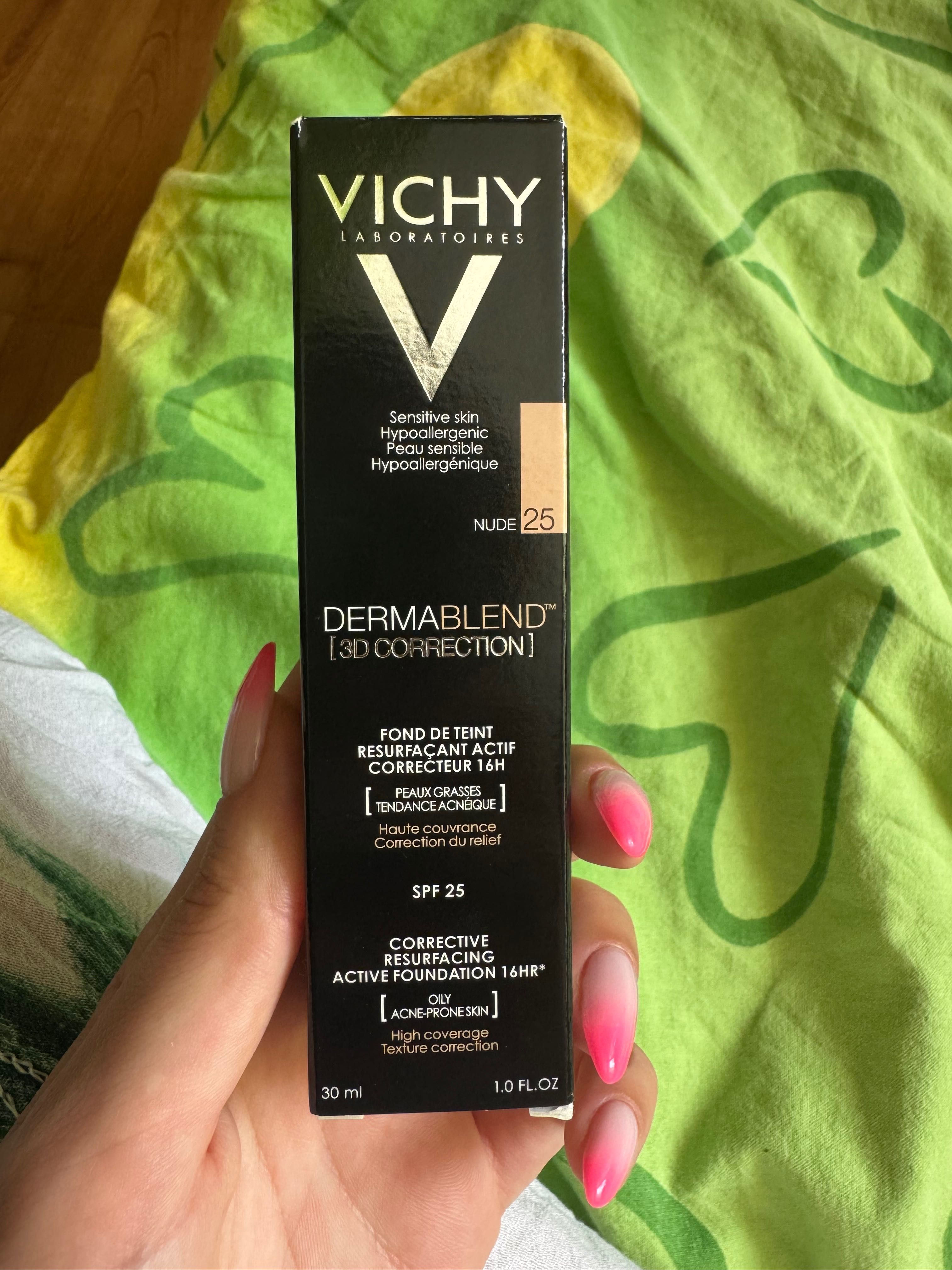 Vichy 3D Коригиращ фондьо тен за мазна кожа