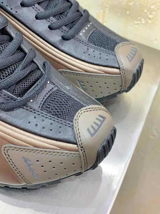 Оригинални мъжки маратонки Nike Air Shox R4