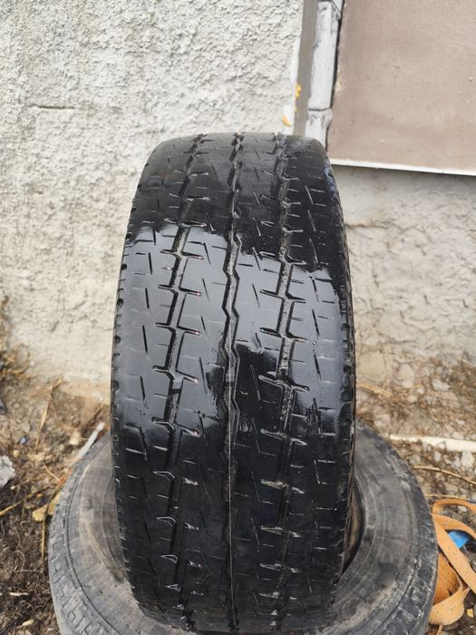 2 anvelope vara 235.65.16C marca toyo indice greutate 121/119R