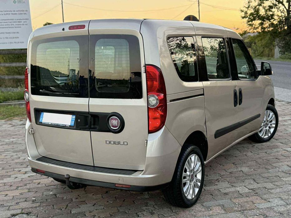 Fiat Doblo 2012 1.6D