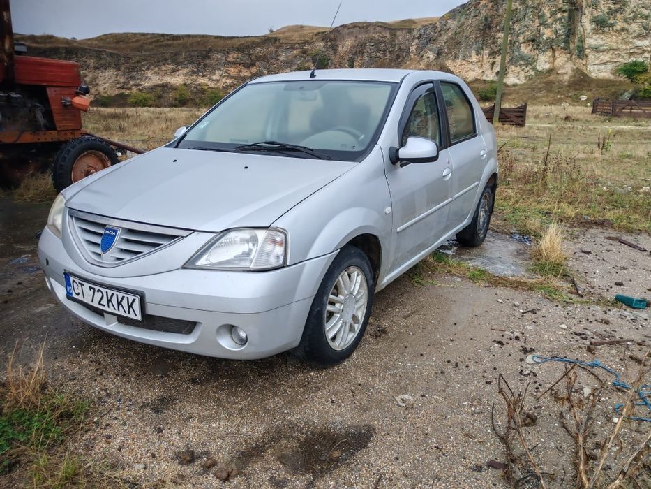 Vând Dacia Logan și renault kangoo