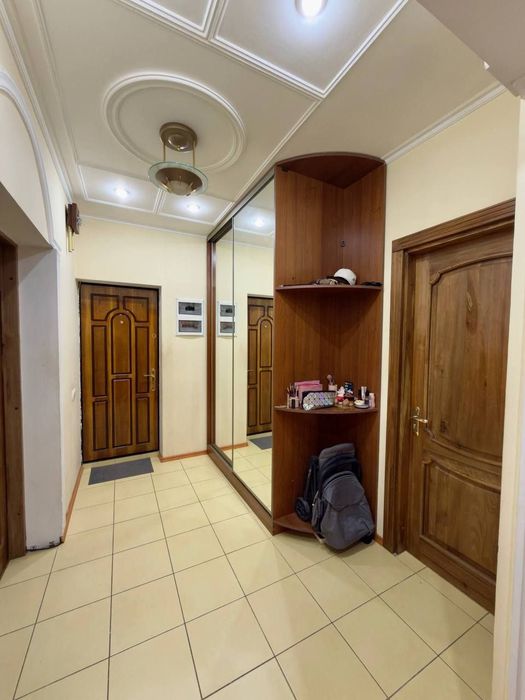 5/3/5 Массив Карасу-1 М.Улугбекский Район