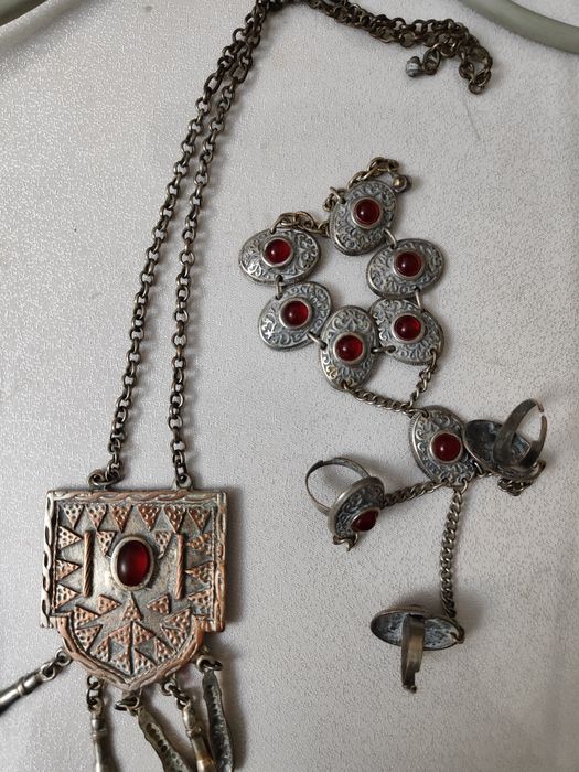 Алка и браслет для рук