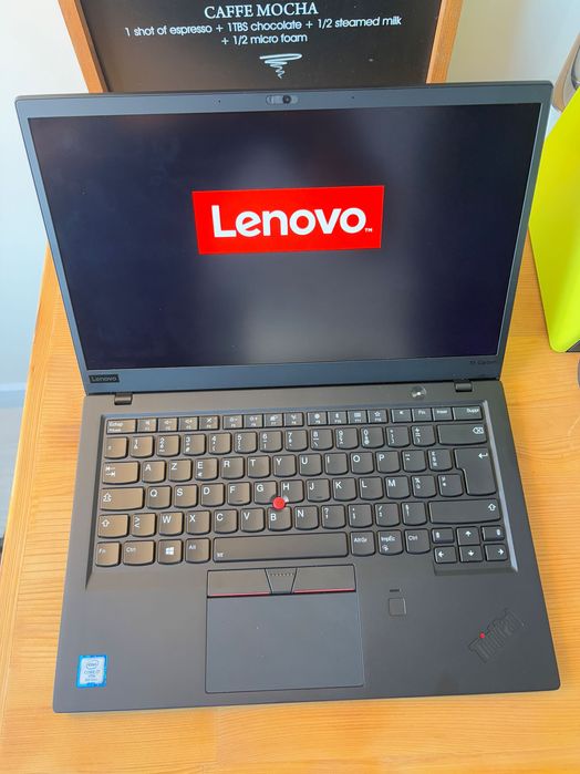 Lenovo X1 Carbon