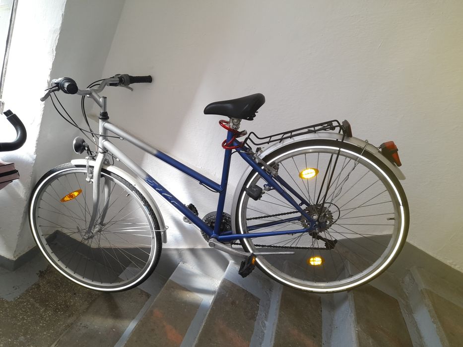 Vând bicicleta dama