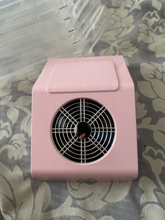 Вытяжка для маникюра