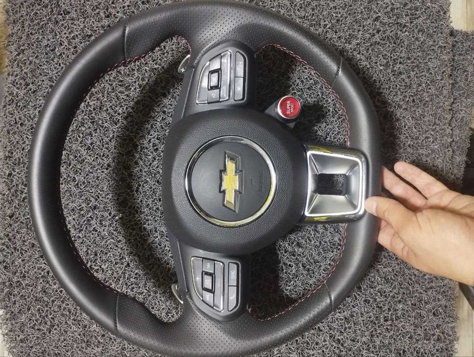 Автомобильный руль