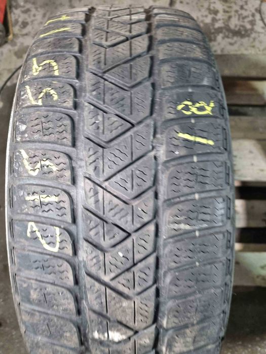 Anvelopa Iarna 215/55 R17 PIRELLI Sottozero 3 98V