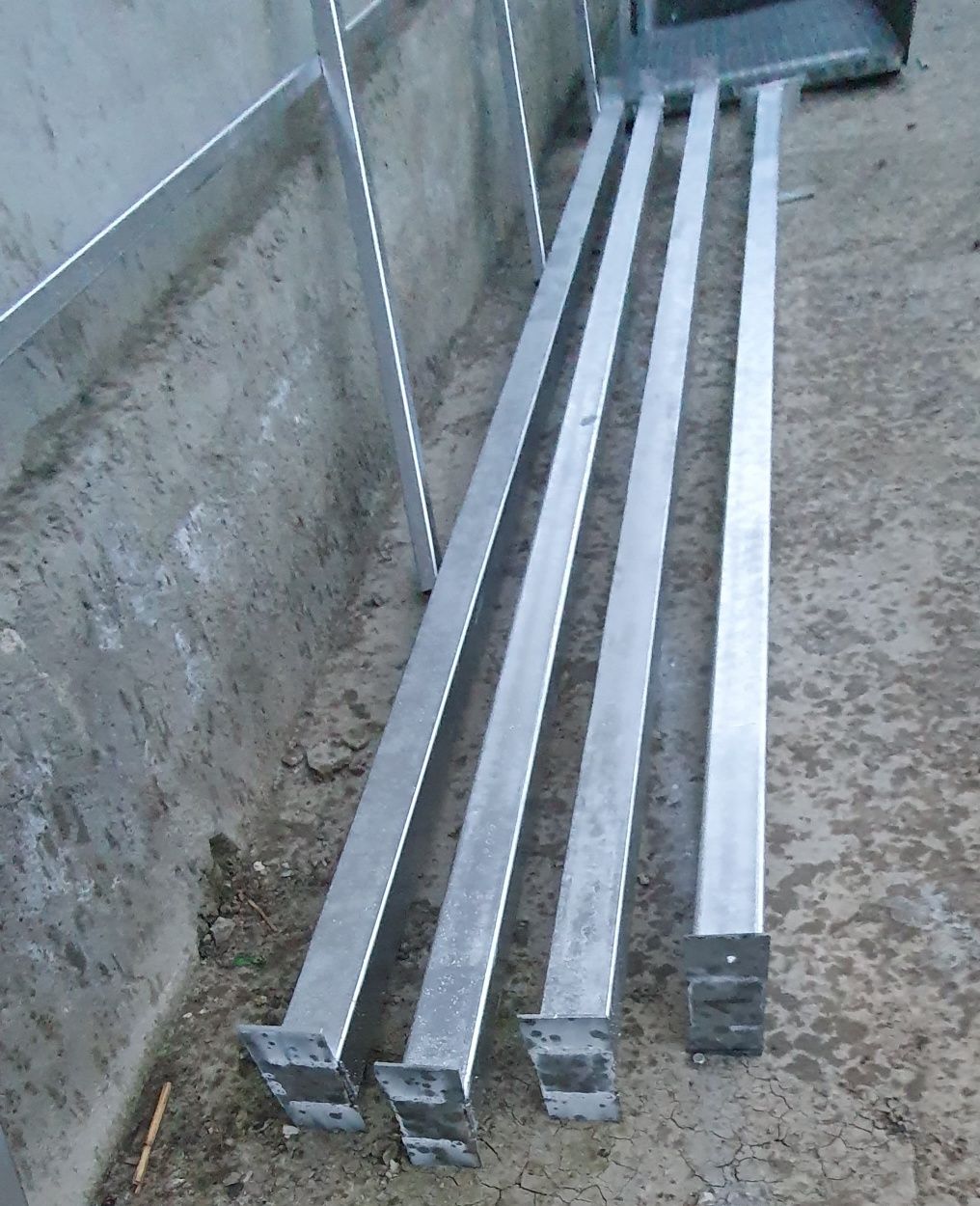 Scari zincate 60x27cm 13 trp