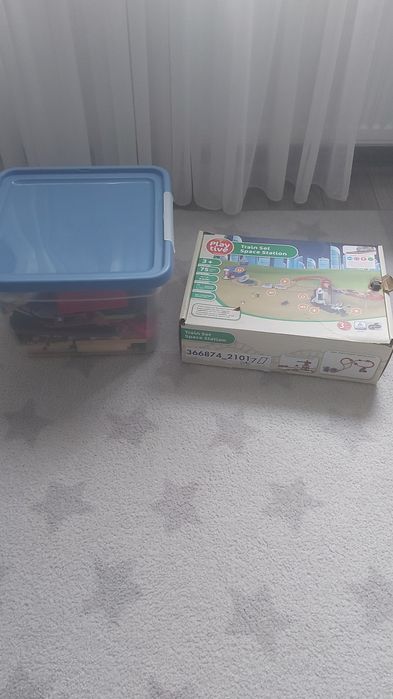 Vând 4-5 seturi trenuri lidl