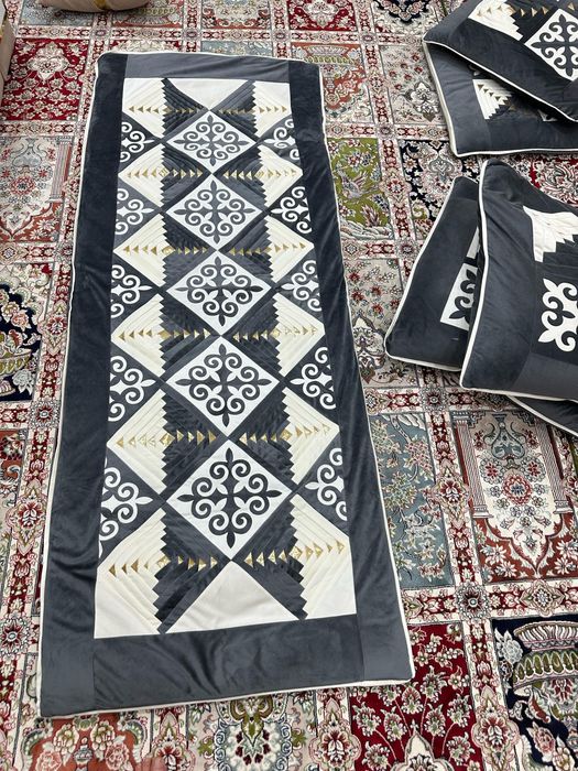 Продам көрпе көпшігімен