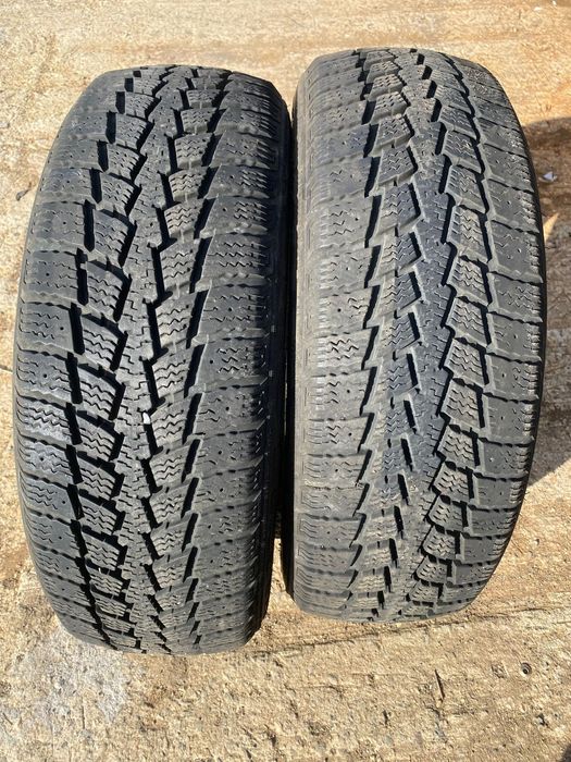 Kumho 215/60/17С - 2 бр.