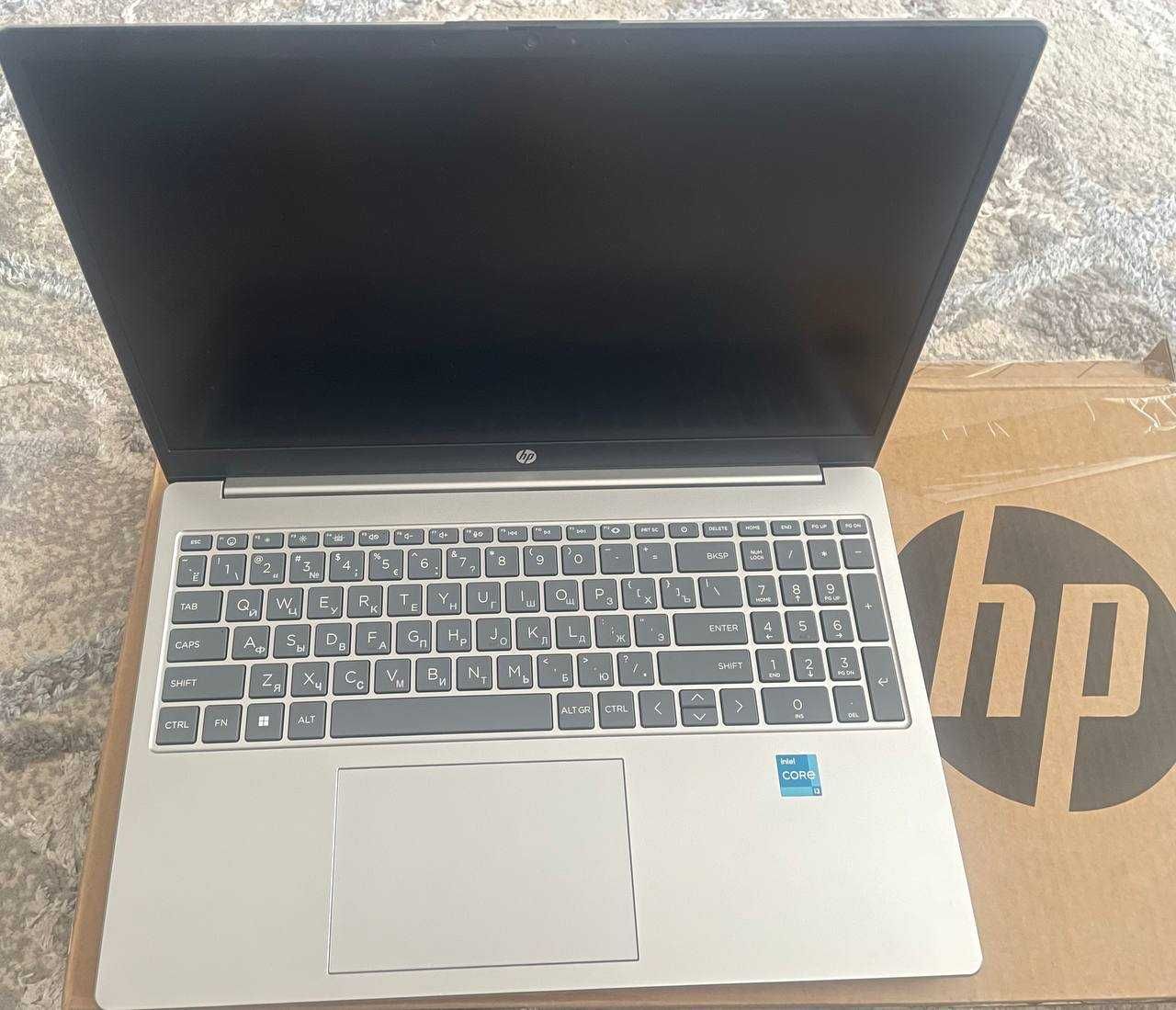 HP Laptop silver
