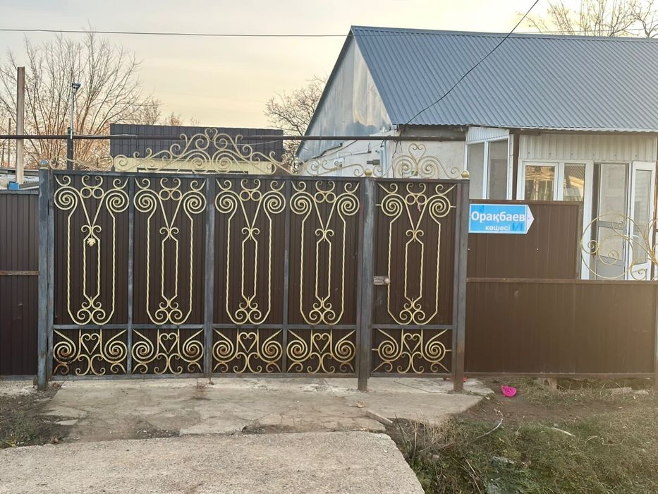 Продам дом в поселке Чапаево