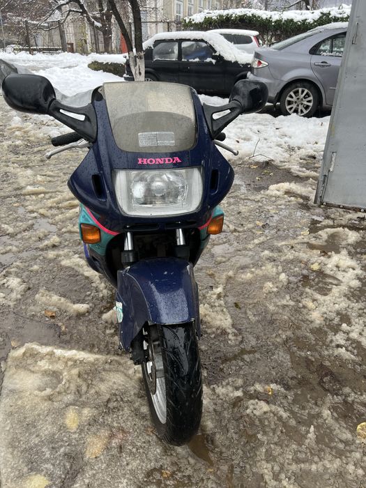 Honda CBR 500F 1993