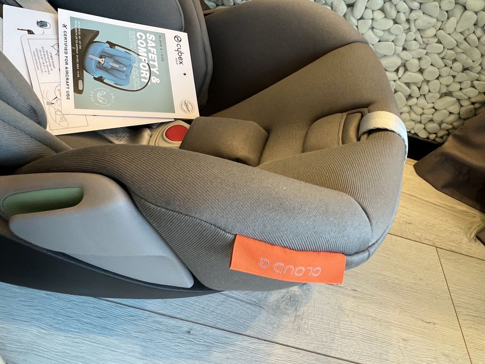 Стол за кола Cybex Gold Cloud G i-size
