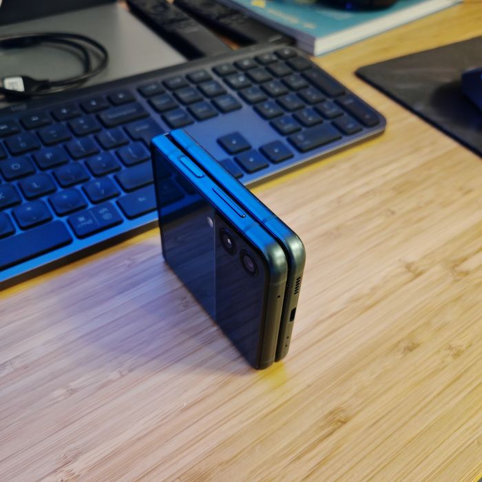 Telefon Samsumg Flip 3 128Gb Green