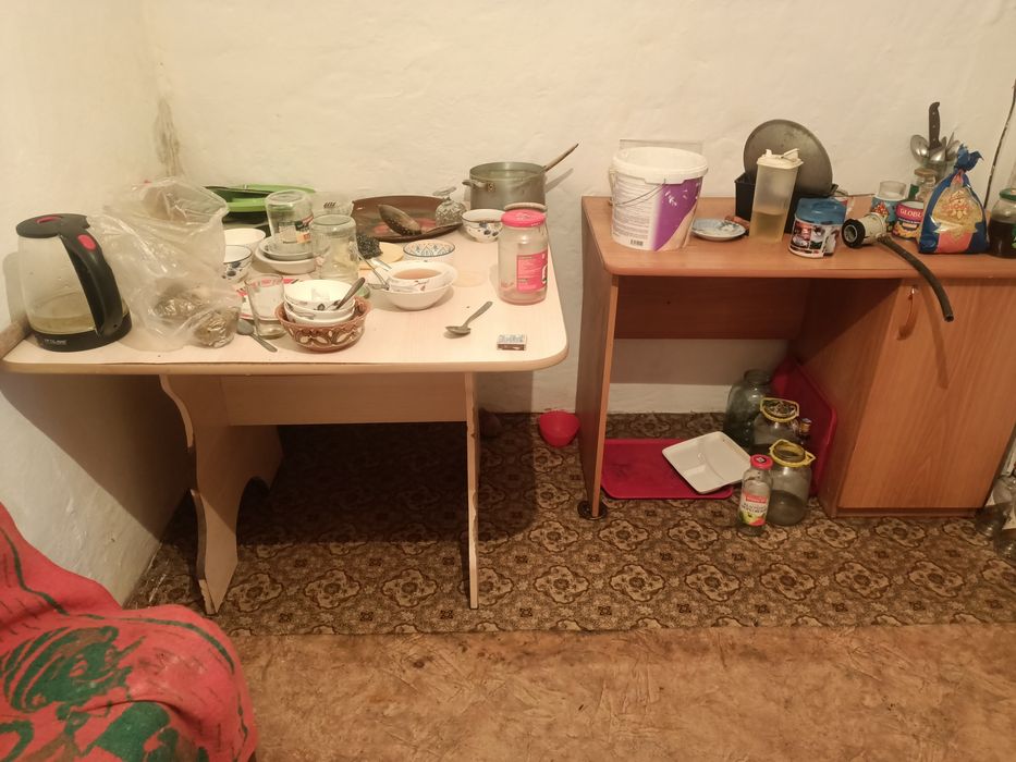 Продам компьютерный стол