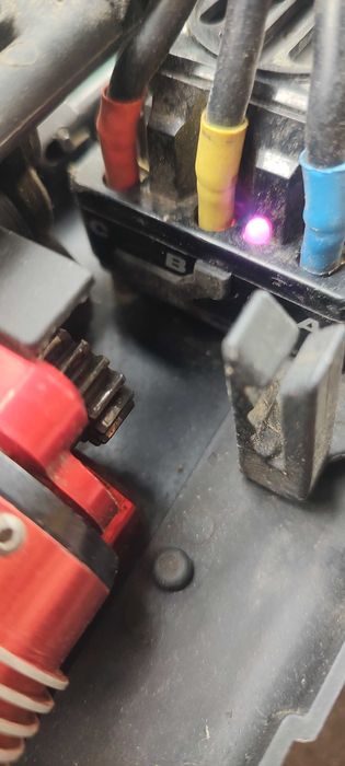 Automodel 1:8 Arrma Kraton 6s ARTR
