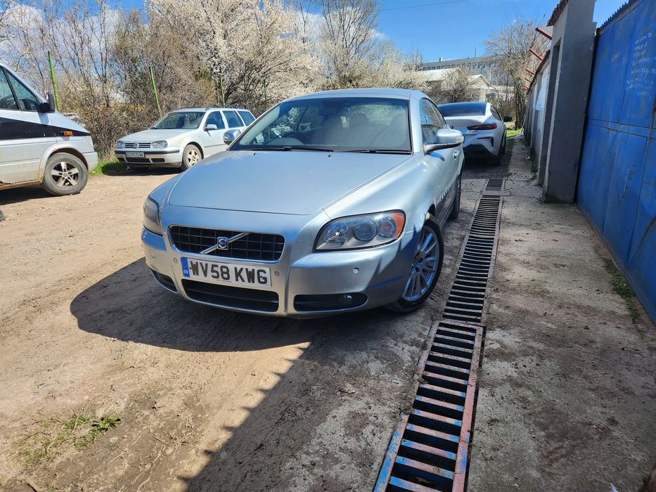 За Части Volvo c70 кабриолет 2.0д 2008 г.