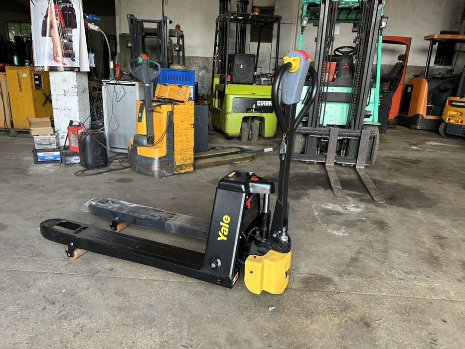 Yale MPC 15 Transpaleta electrica Yale MPC 15 2023